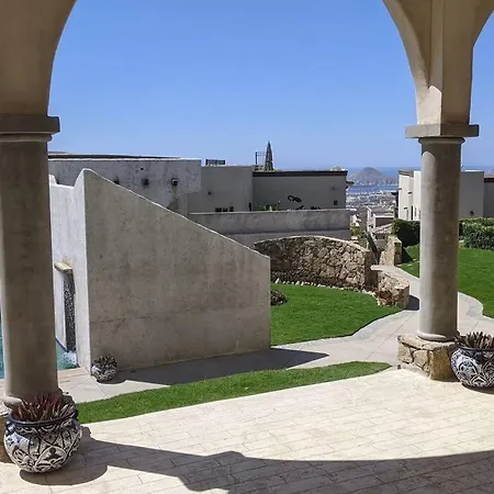 Gorgeous Two-Bedroom Cabo Condo I Casa Finisterra